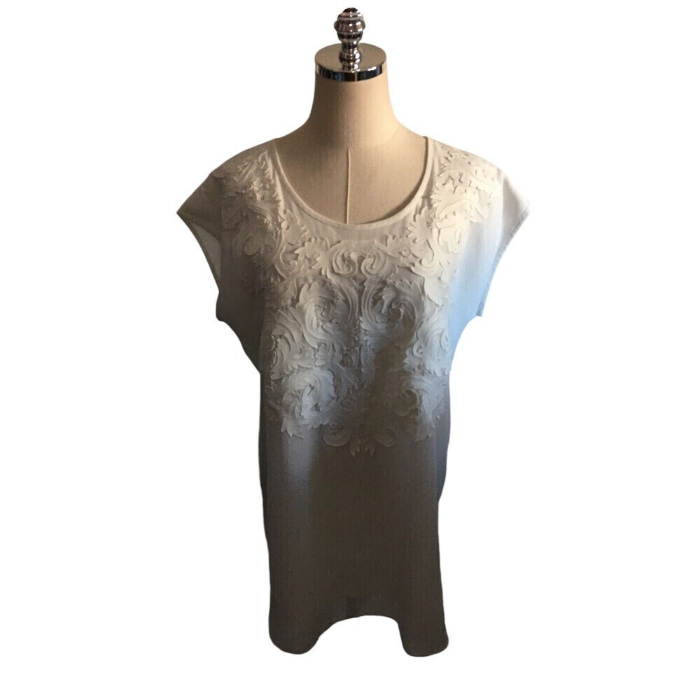 Soft Surroundings Top Women's Size Medium Petite White Short Sleeves Paisley